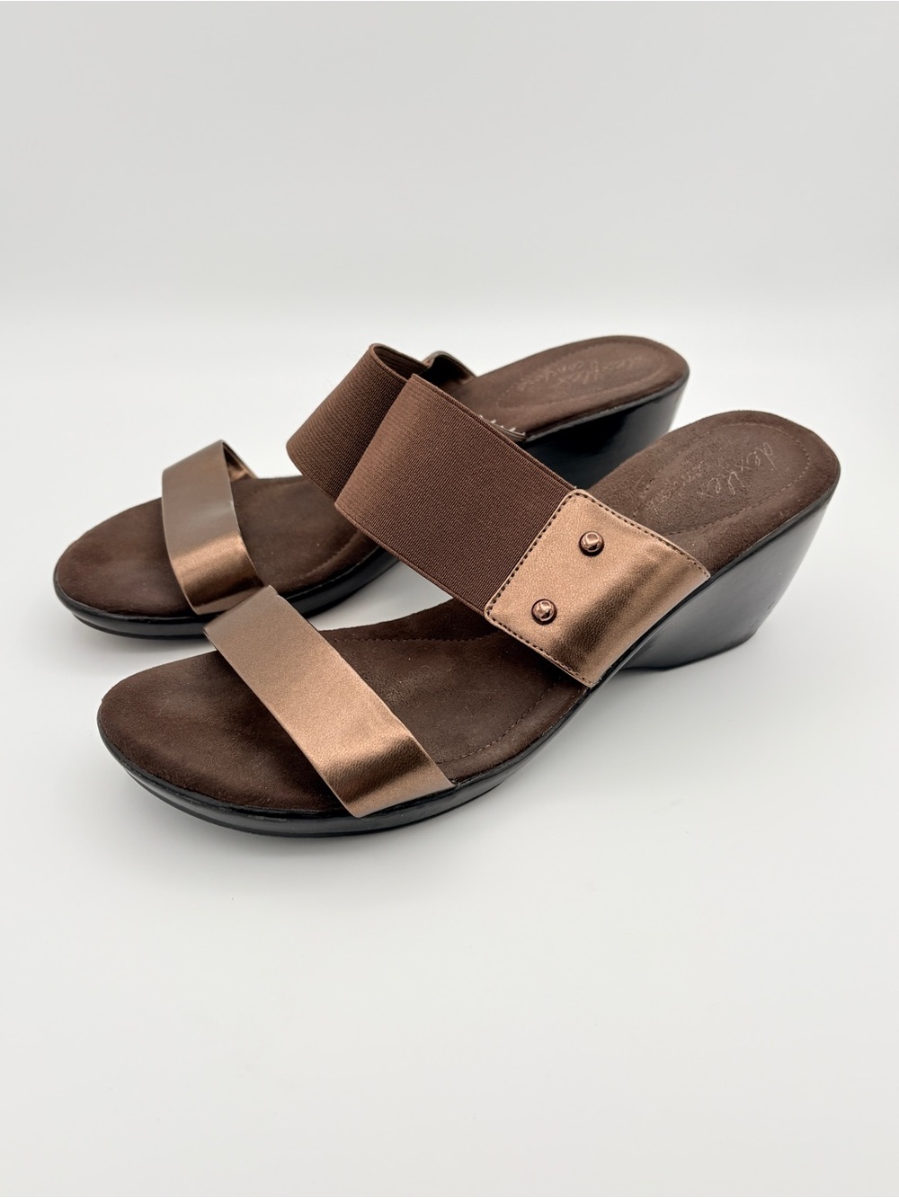 Dexflex Comfort Brown Bronze Two Band Slide Sandals Wedge Heel 8 1/2 W